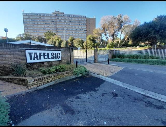 1 BEDROOM PROPERTY TO RENT IN LOEVENSTEIN
